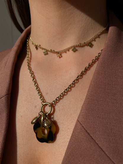 Collier fleurs dorées